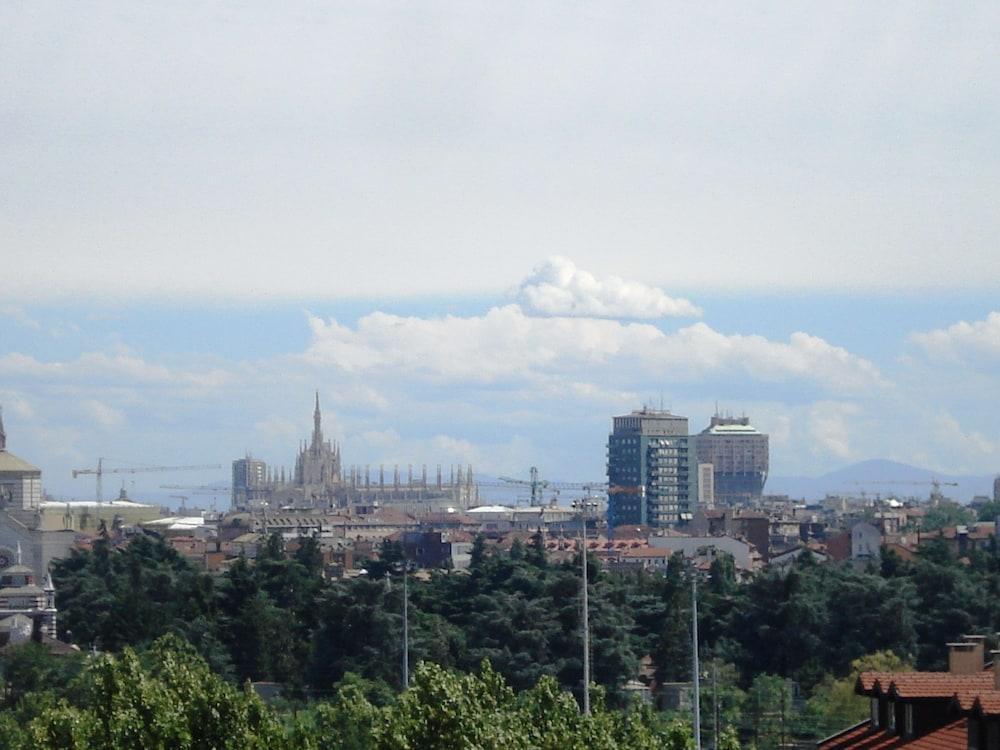 City Residence Milano Esterno foto